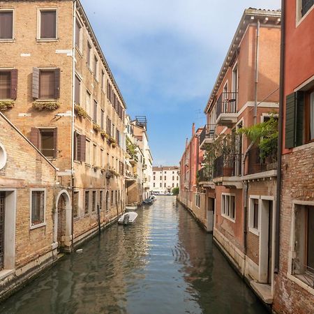 San Giacomo Dall'Orio Garden Apartment R&R Венеція Екстер'єр фото