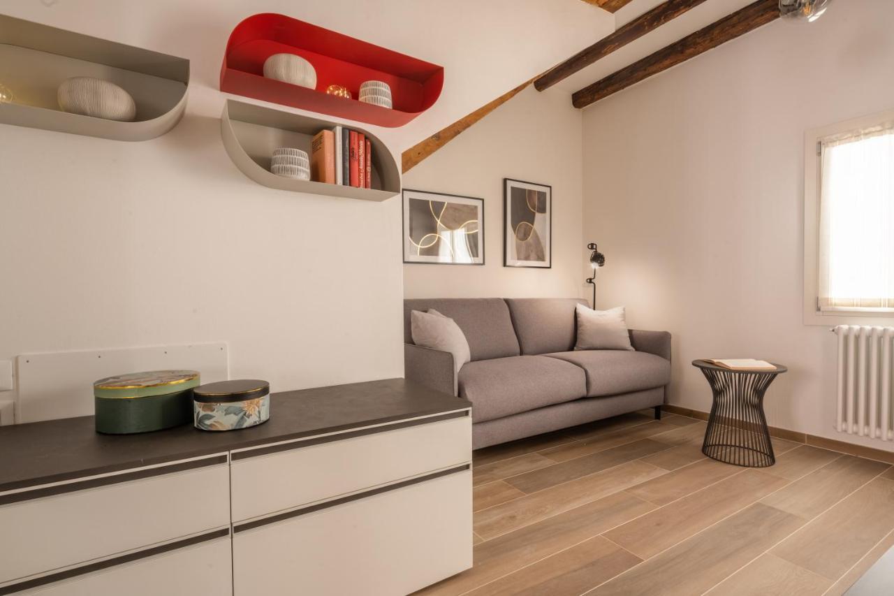 San Giacomo Dall'Orio Garden Apartment R&R Венеція Екстер'єр фото