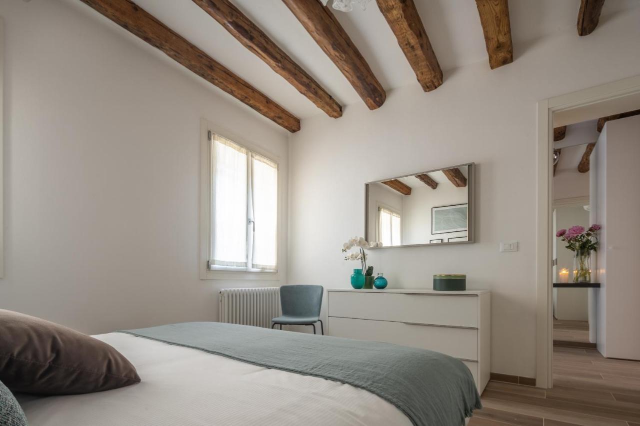 San Giacomo Dall'Orio Garden Apartment R&R Венеція Екстер'єр фото